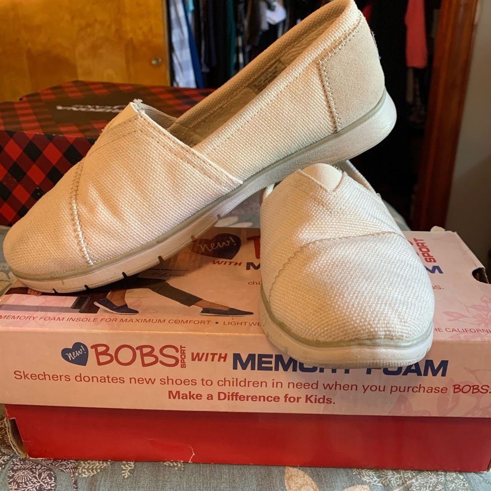 Bobs memory foam sip on woman shoes size 8.5.